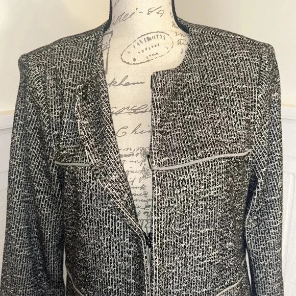 Cabi Style 5299 Swing Times Black and White Jacket size Small - Picture 6 of 11